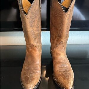 Women’s Justin cowgirl boots 7.5
